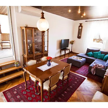 Lux Marmont Terace 2 Apartmán